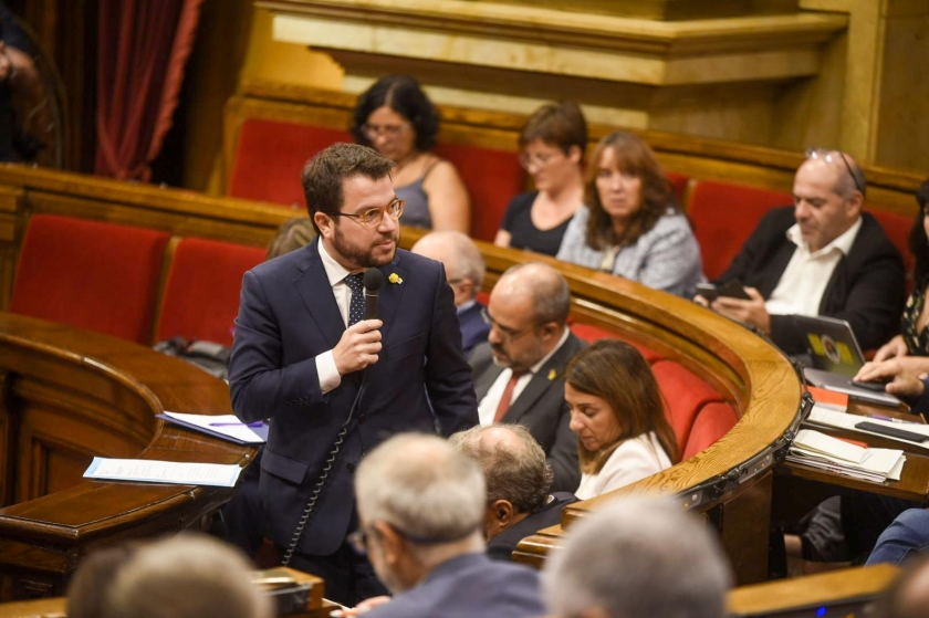   Aragonès: 'Es demana neutralitat al Govern però la Junta Electoral calla davant del posicionament polític de la Guàrdia Civil; és una vergonya!'  