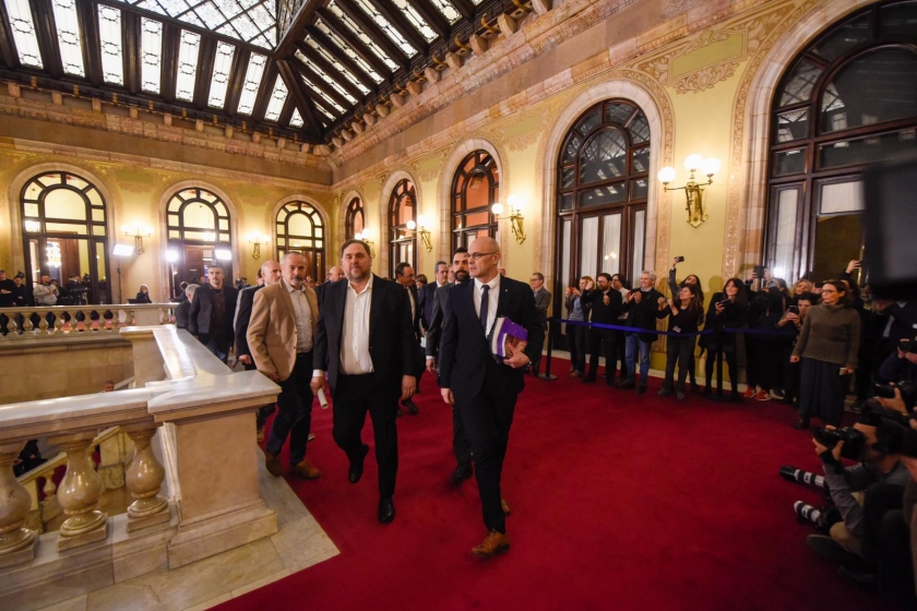  Oriol Junqueras i Raül Romeva han pujat per l'escala noble del Parlament per primera vegada des del seu empresonament / Marc Puig 