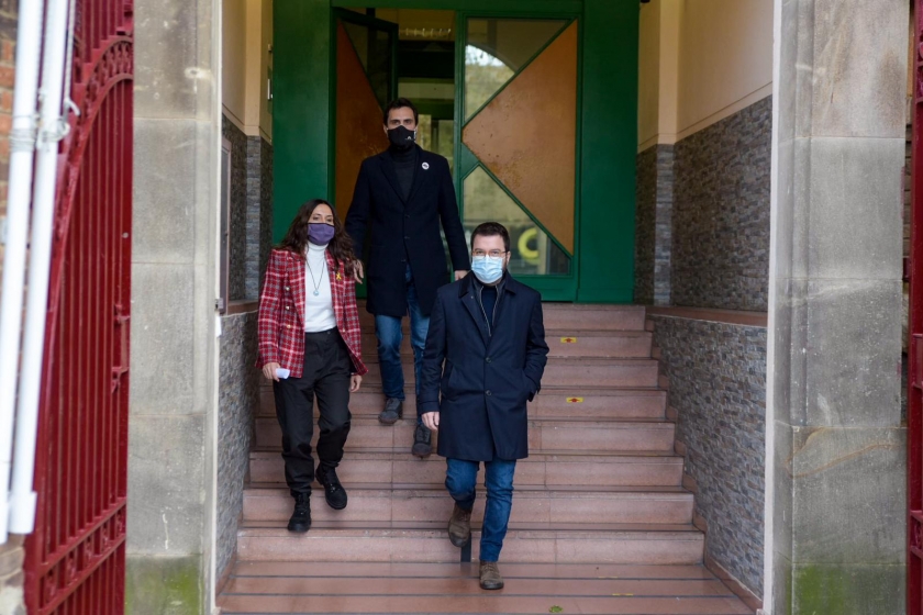  Aragonès, Vilagrà i Torrent, sortint de veure Carme Forcadell a la presó de Wad-Ras / Marc Puig  