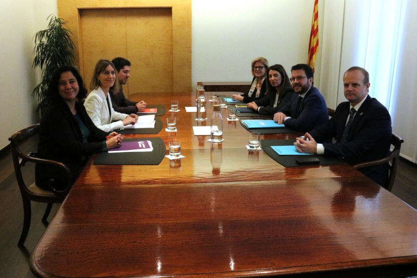  Reunió del vicepresident del Govern, Pere Aragonès, la portaveu, Meritxell Budó, i representants de CatECP, al departament d'Economia / ACN 