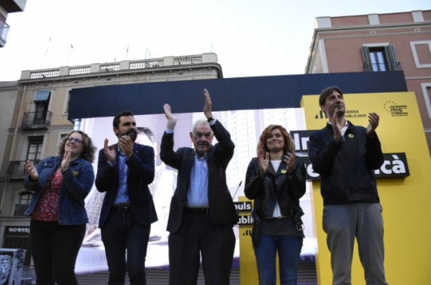   Torrent: 'La millor resposta a la dignitat de Junqueras i Romeva és fer un doble salt històric: un alcalde independentista a Barcelona i un pres polític a Europa'  