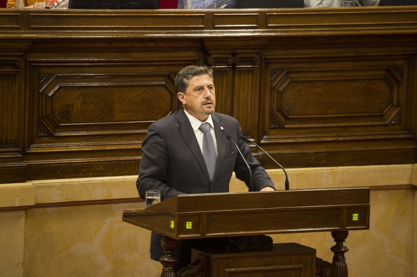  El futur diputat Jordi Orobitg durant la presentació de la llei de transitorietat al setembre de 2017 al Parlament 