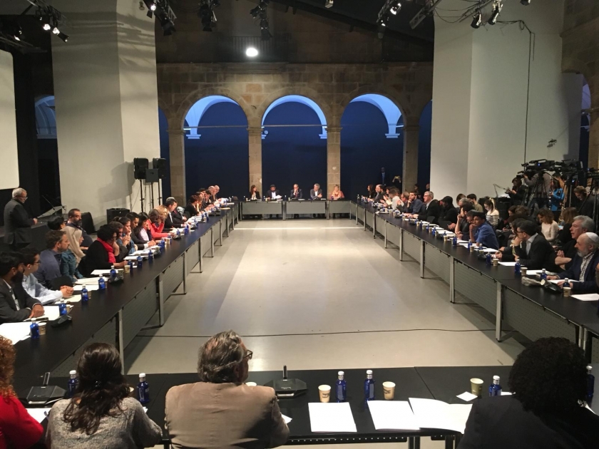   El Govern impulsa un acord per evitar l’ús de la immigració i el racisme en el discurs polític  